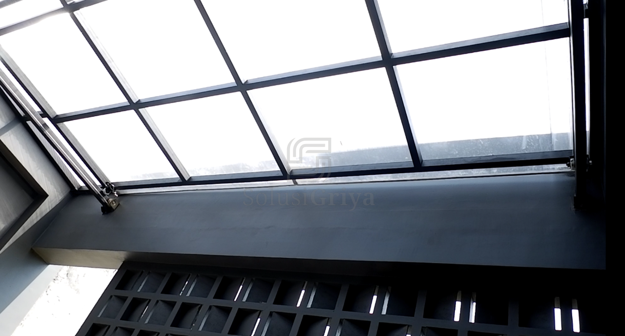 Kanopi sliding untuk carport rumah type 36 dengan rel dan mekanisme roller